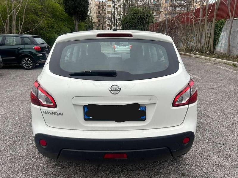 Usata Nissan Qashqai Visia 110 CV (80 kW) 2013 Bianco SUV