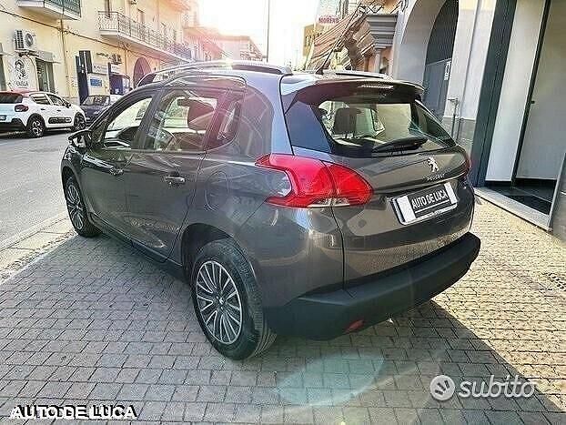 Usata Peugeot 2008 Active 92 CV (67 kW) 2016 Nero SUV
