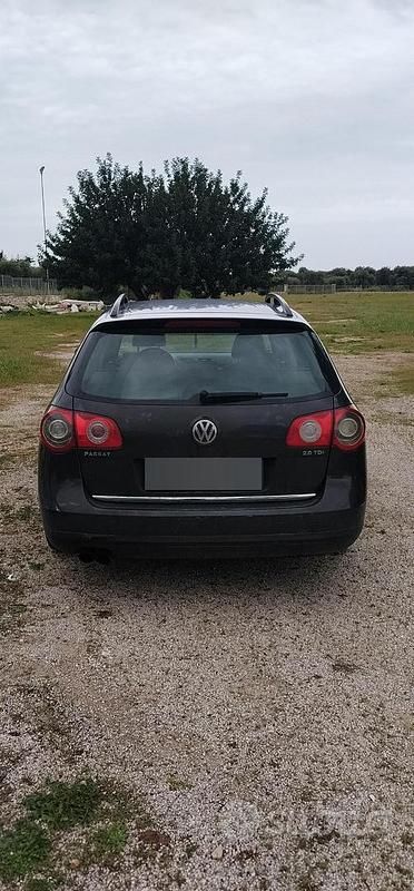 Usata VW Passat 140 CV (102 kW) 2008 Nero Station wagon