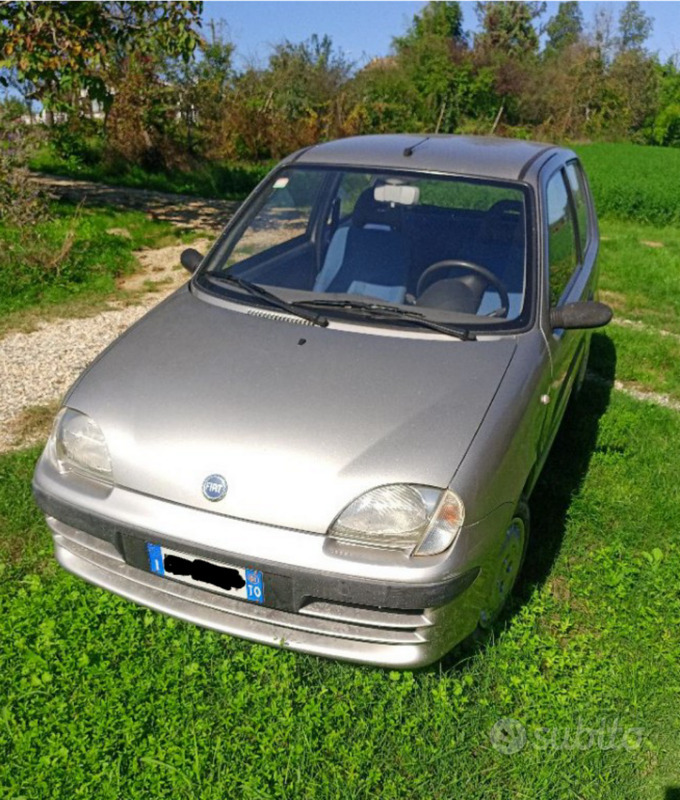 Usato 2001 Fiat 600 Benzin (1.700 €)