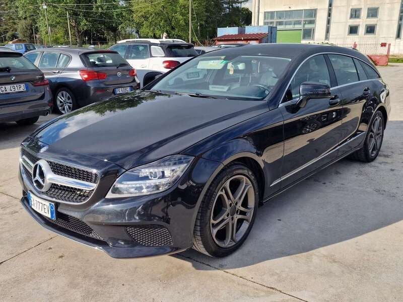 Nero Usata 2014 Mercedes CLS250 Shooting Brake Premium Station wagon | 16.900 € (Cara) - Immagine 1/4