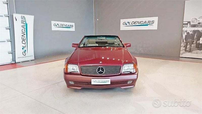 Usata Mercedes SL500 326 CV (239 kW) 1992 Rosso Cabrio