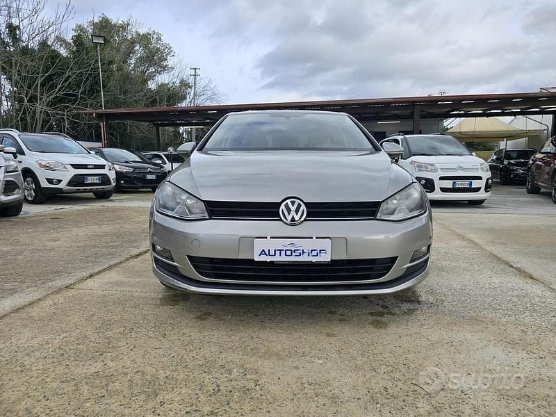 Usata VW Golf VII Comfortline 104 CV (76 kW) 2014 Grigio Berlina