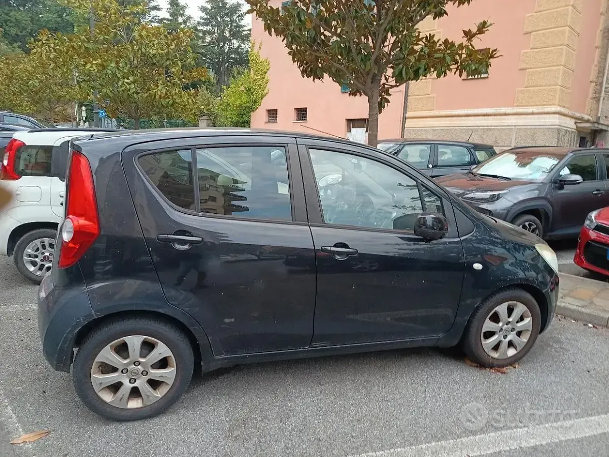 Usata Opel Agila 86 CV (63 kW) 2009 Utilitaria