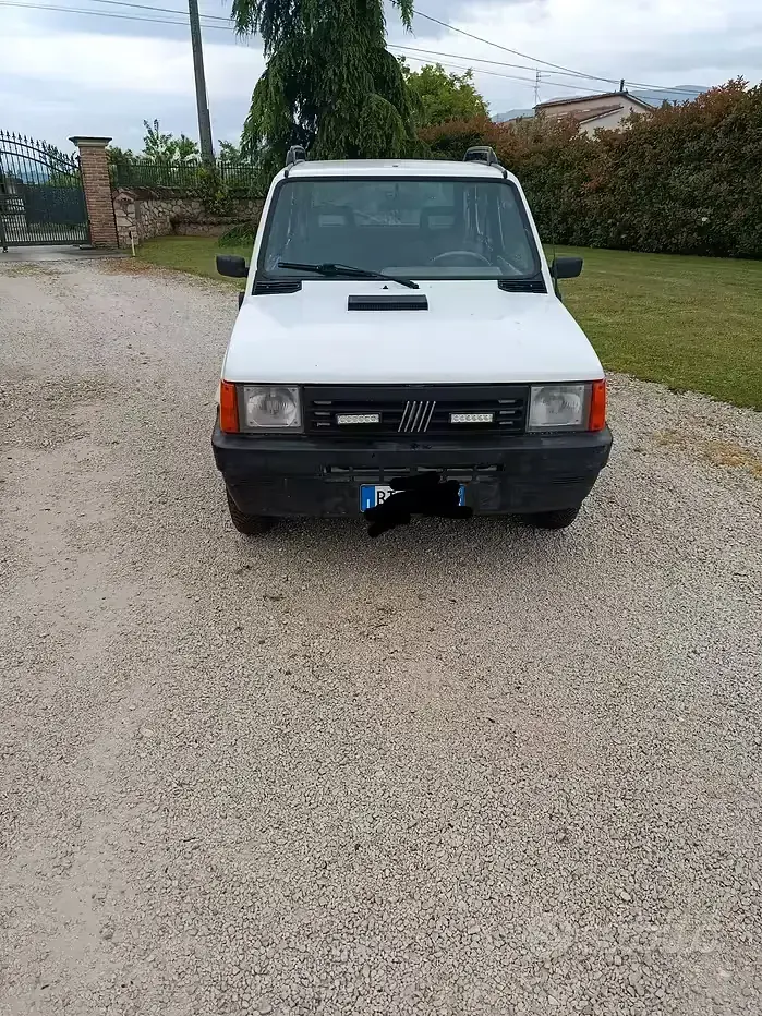 Usata Fiat Panda 4x4 54 CV (39 kW) 2002 Utilitaria