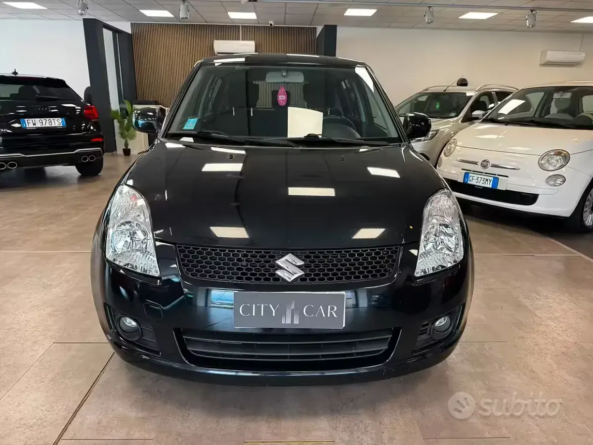 Usata Suzuki Swift GL 92 CV (67 kW) 2009 Nero Utilitaria