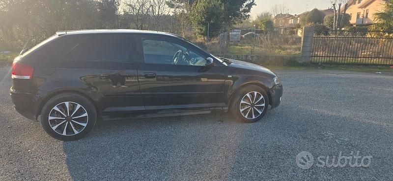Usata Audi A3 Attraction 140 CV (102 kW) 2005 Nero Utilitaria