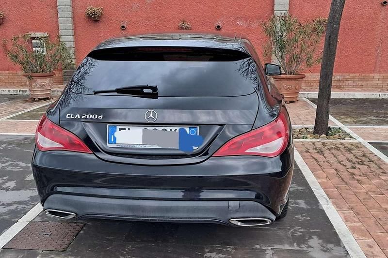 Usata Mercedes CLA200 Shooting Brake Premium 136 CV (100 kW) 2017 Station wagon