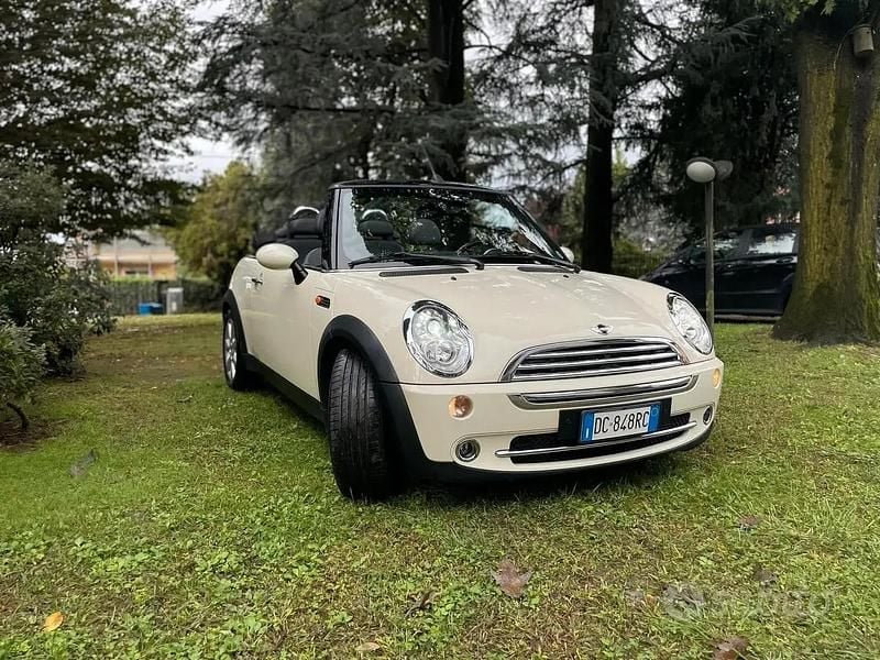 Usata Mini Cooper Cabriolet 2006 Cabrio