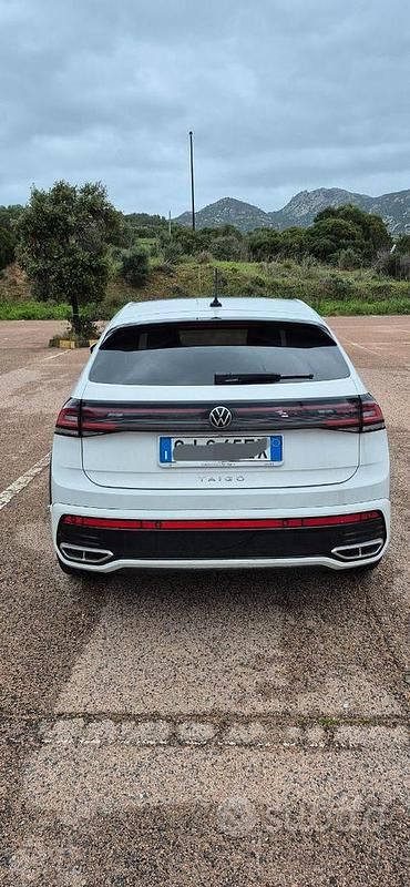 Usata VW Taigo R-line 110 CV (80 kW) 2022 Bianco SUV