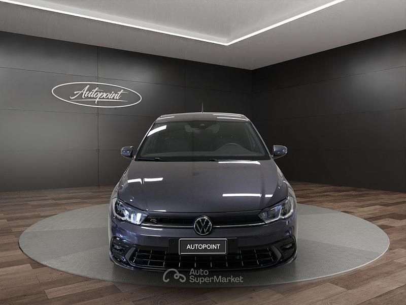 Nuova VW Polo R-line Plus 95 CV (69 kW) 2025 Gray Utilitaria