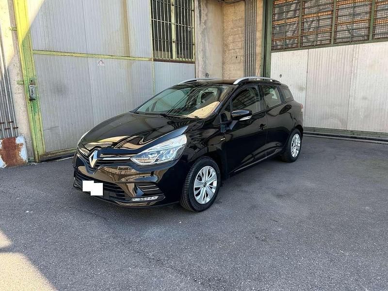 Usata Renault Clio GrandTour Life 76 CV (55 kW) 2019 Nero Station wagon