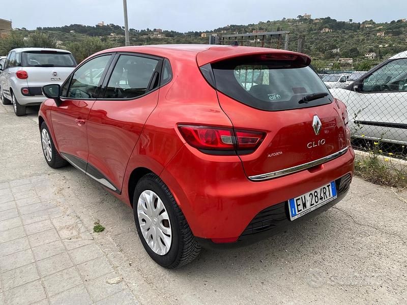 Usata Renault Clio IV 75 CV (55 kW) 2014 Rosso Berlina