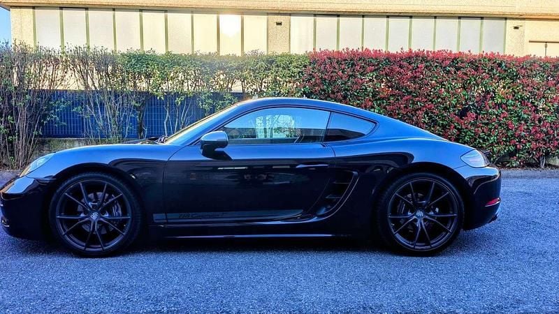 Usata Porsche 718 Cayman Sport 299 CV (219 kW) 2019 Nero Coupé