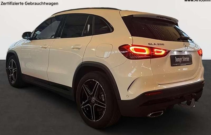 Usata Mercedes GLA200 AMG 163 CV (119 kW) 2023 Bianco SUV