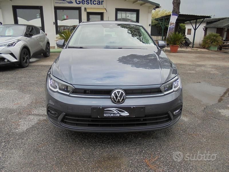 Usata VW Polo Life 95 CV (69 kW) 2022 Antracite(met.) Berlina