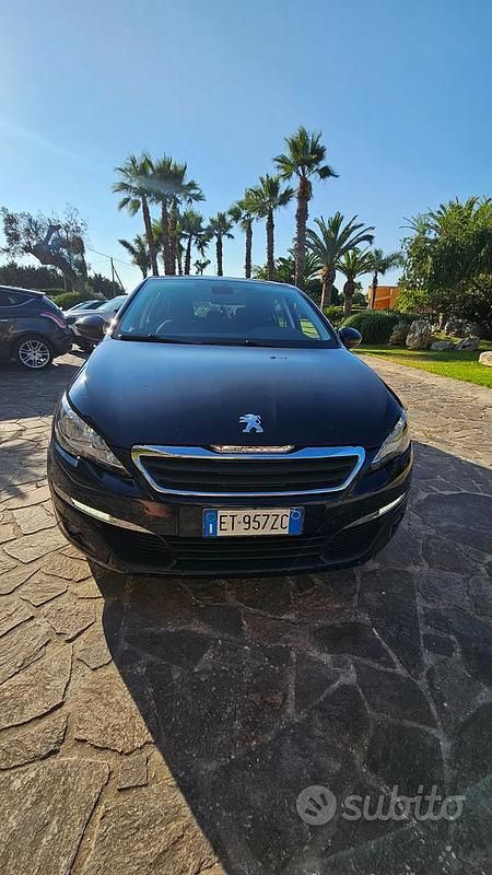 Usata Peugeot 308 Business-Line 116 CV (85 kW) 2014 Blu Berlina