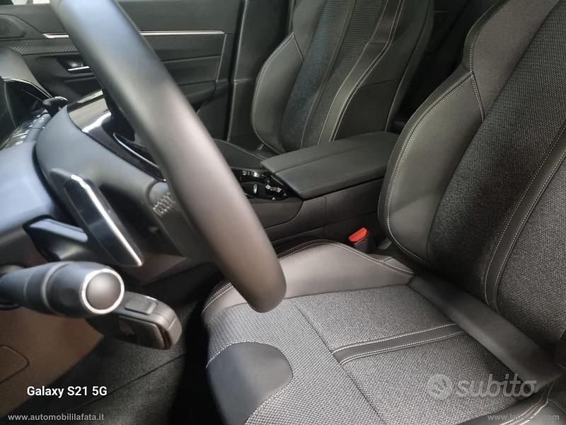 Nuova Peugeot 508 Allure 130 CV (95 kW) 2025 Station wagon