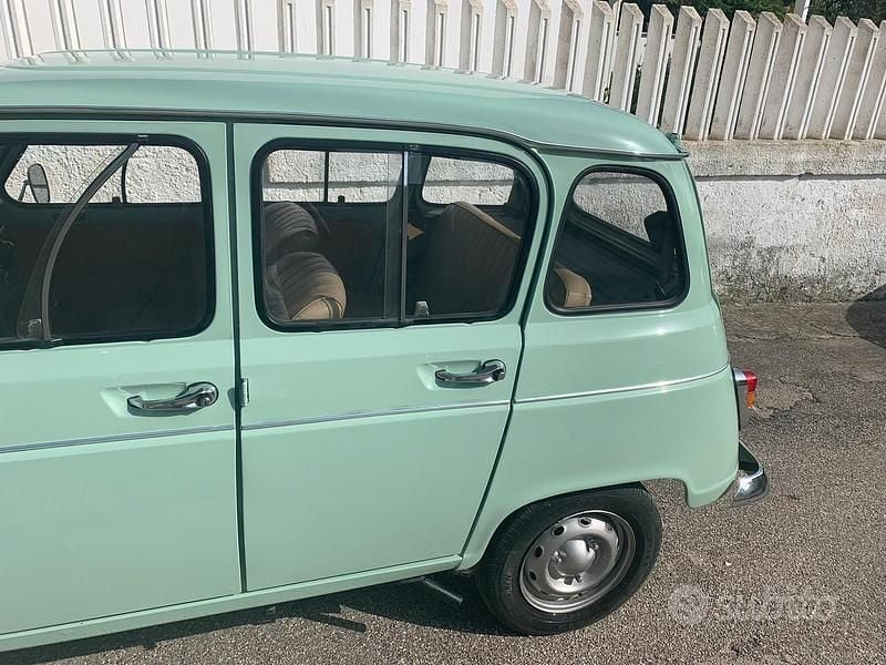 Usata Renault R4 34 CV (25 kW) 1981