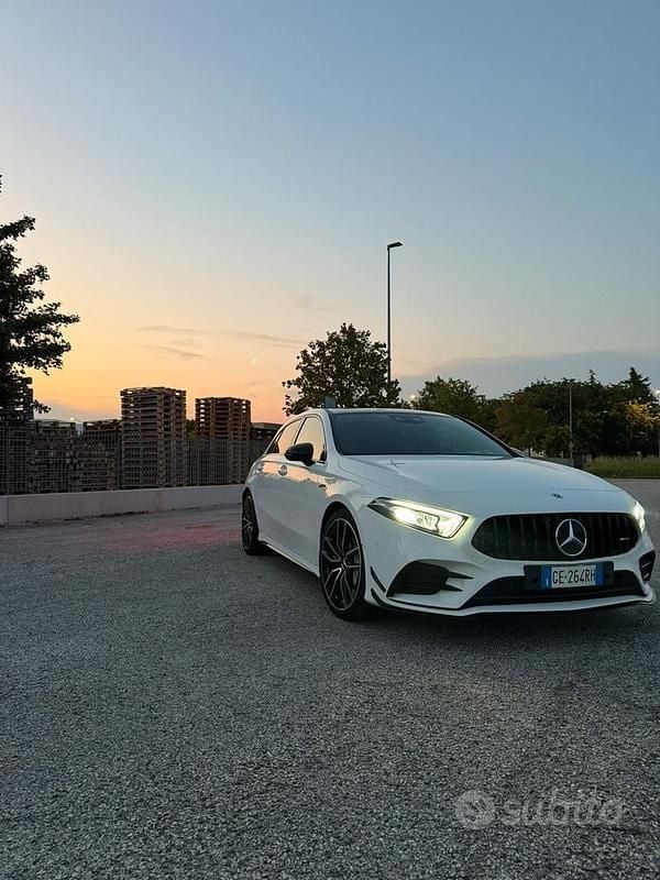 Bianco Usata 2021 Mercedes A35 AMG AMG | 36.500 € (Buon prezzo) - Immagine 1/4