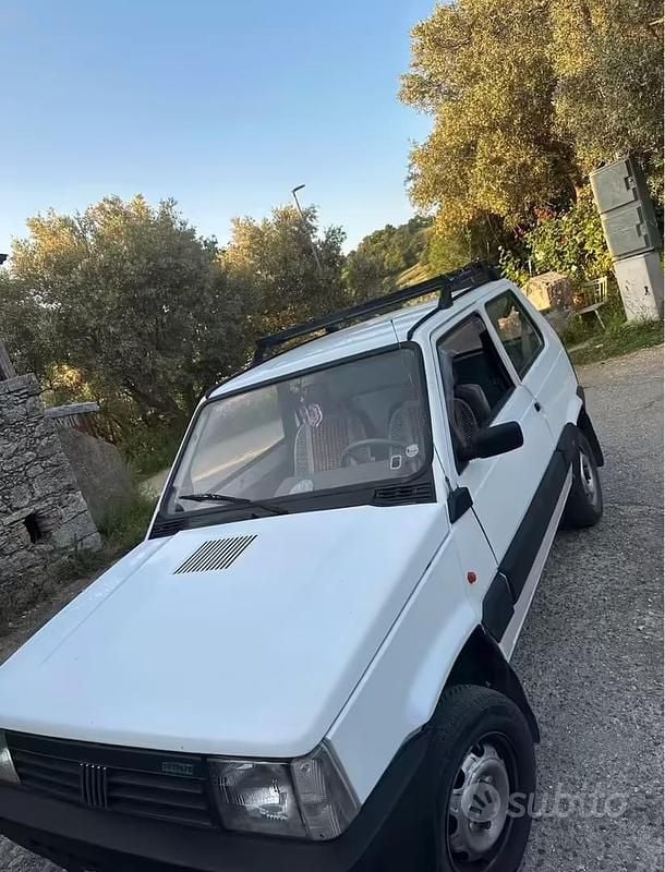 Usata Fiat Panda 4x4 54 CV (39 kW) 1995 Bianco Utilitaria