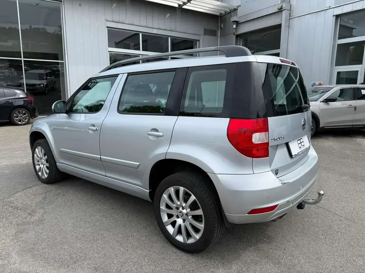 Usata Skoda Yeti Ambition 122 CV (89 kW) 2014 Argento SUV