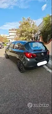 Usata Opel Corsa 90 CV (66 kW) 2017 Nero Utilitaria