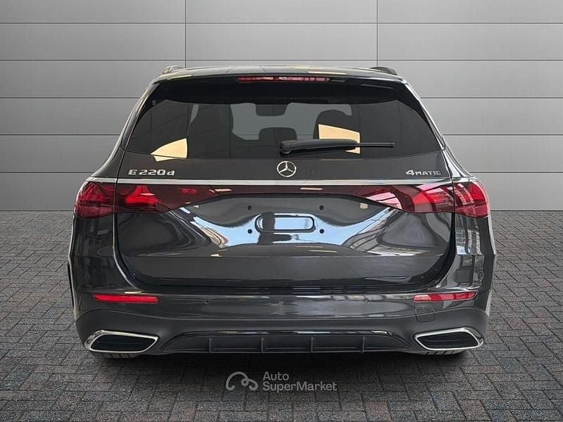 Nuova Mercedes E220 197 CV (144 kW) 2026 Gray Station wagon