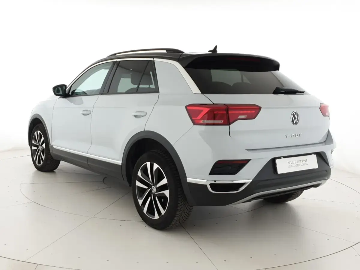 Usata VW T-Roc Style 150 CV (110 kW) 2021 K8 white silver metallizzato SUV