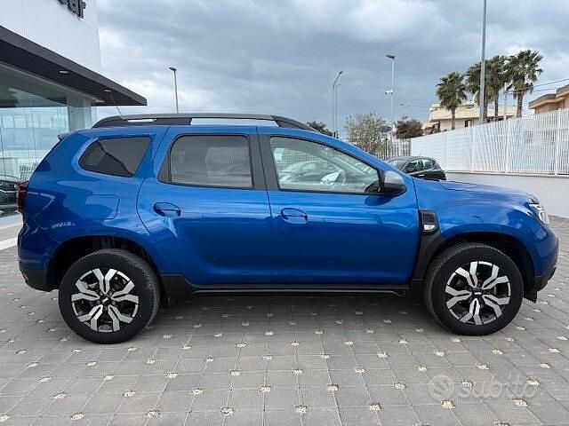 Usata Dacia Duster Prestige 116 CV (85 kW) 2023 Blu SUV