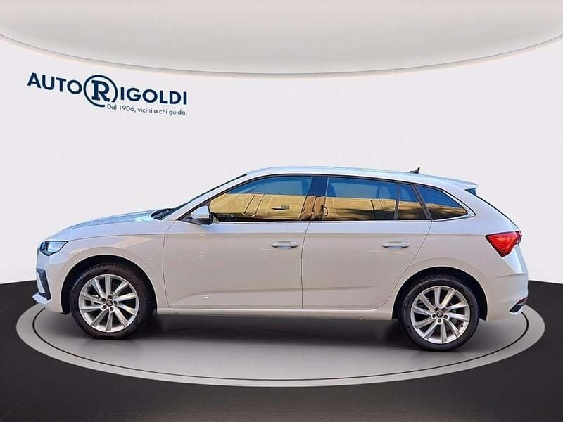 Nuova Skoda Scala Style 150 CV (110 kW) 2025 Bianco luna metallizzato Utilitaria