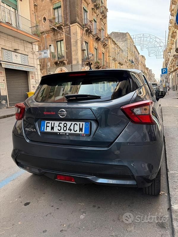 Usata Nissan Micra 89 CV (65 kW) 2019 Grigio Berlina