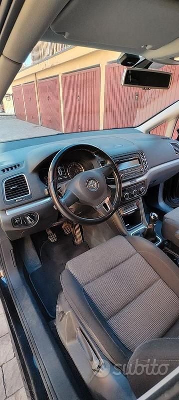 Usata VW Sharan 140 CV (102 kW) 2013 Nero Monovolume