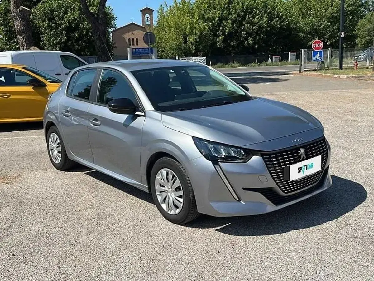 Usata Peugeot 208 Active 75 CV (55 kW) 2023 Grigio artense Utilitaria