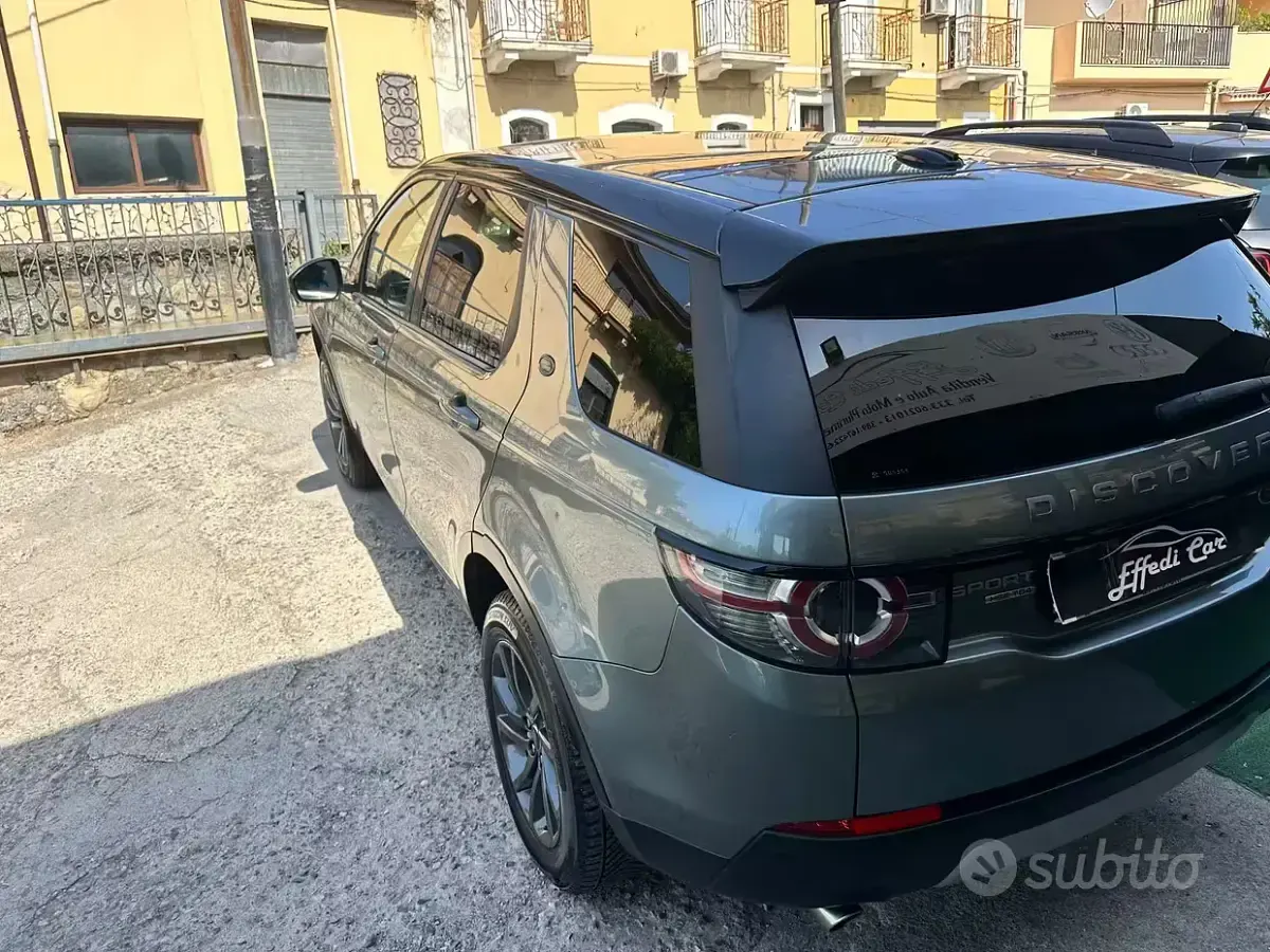 Usata Land Rover Discovery 4 HSE 150 CV (110 kW) 2015 Verde SUV