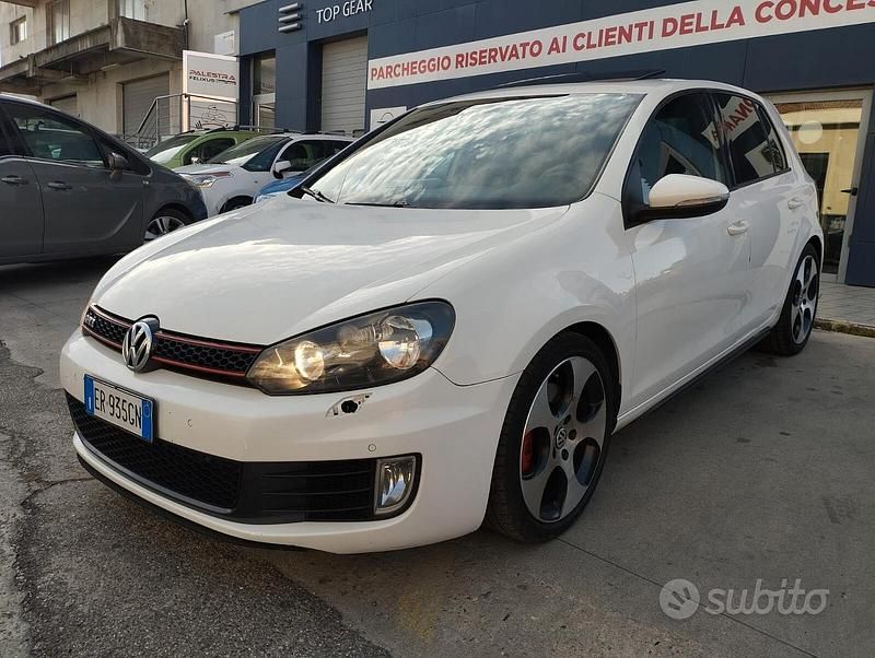 Usata VW Golf VI GTI 211 CV (155 kW) 2009 Bianco Utilitaria