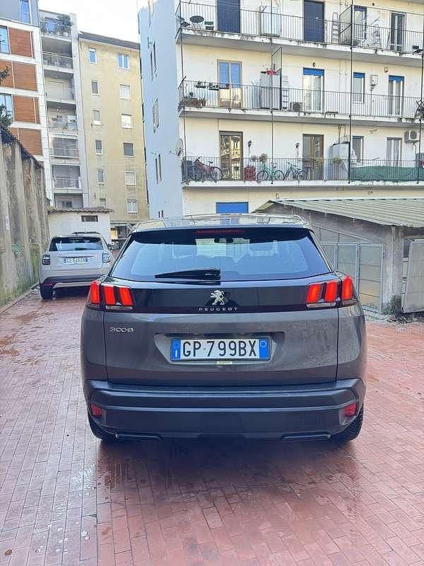 Usata Peugeot 3008 Allure 131 CV (96 kW) 2023 SUV