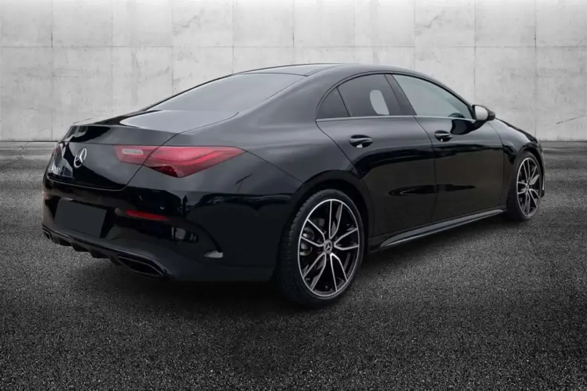 Usata Mercedes CLA200 AMG Line Premium 150 CV (110 kW) 2025 Nero Berlina
