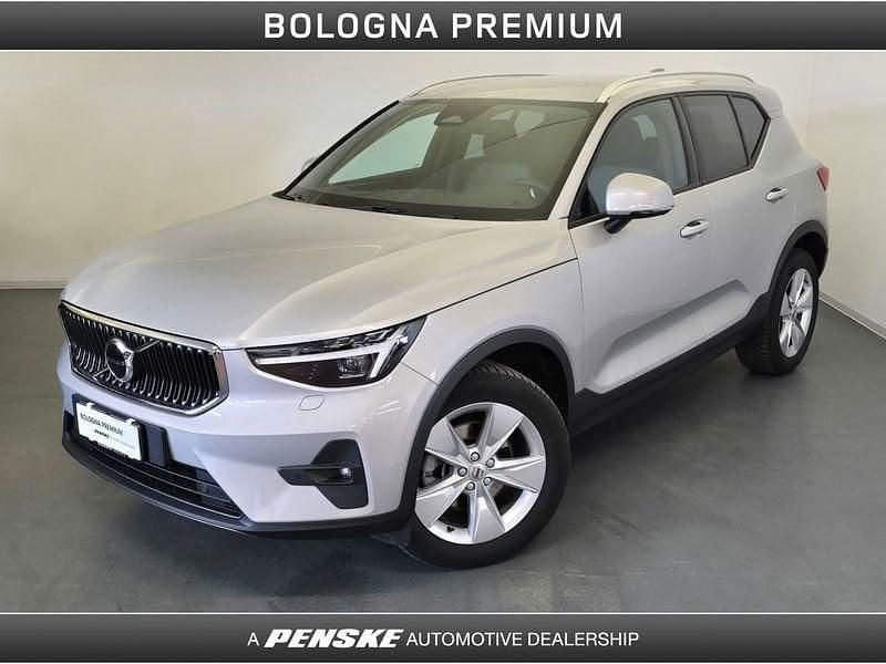 Usata Volvo XC40 Core 163 CV (119 kW) 2025 Grigio SUV