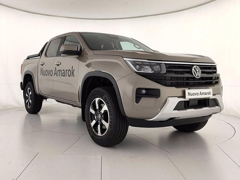 Begagnad VW Amarok Life 205 HK (150 kW) 2023 Beige Pickup