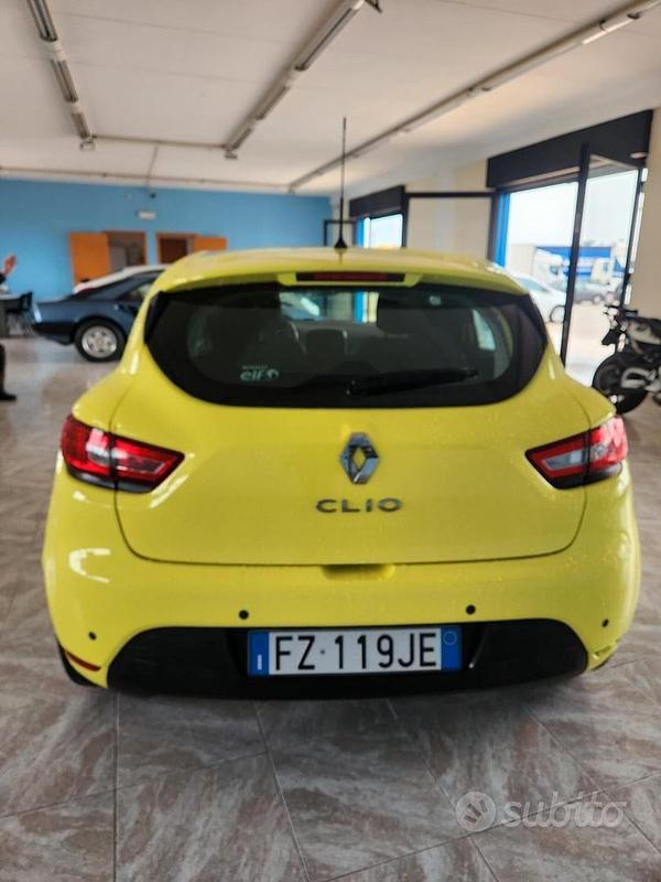 Usata Renault Clio IV Business 75 CV (55 kW) 2019 Giallo Berlina