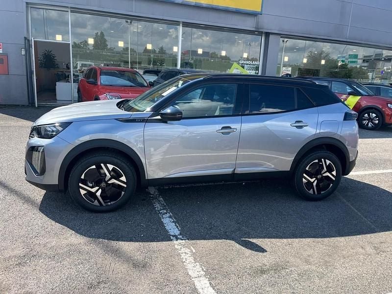Nuova Peugeot 2008 GT 145 CV (106 kW) 2025 Grigio SUV