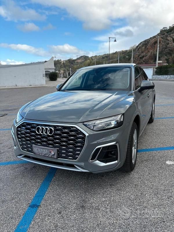 Usata Audi Q5 S-Line 204 CV (150 kW) 2022 Grigio SUV