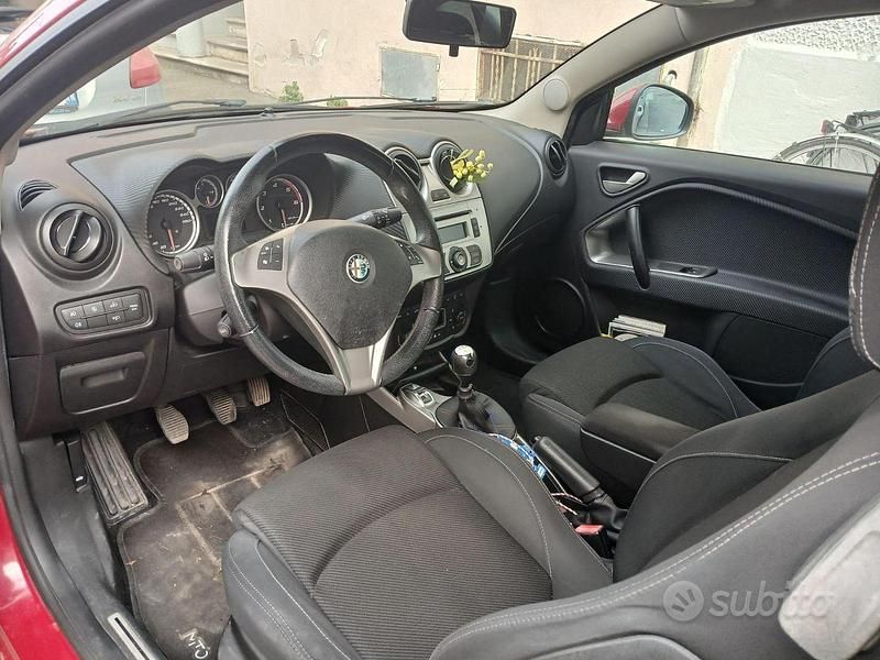Usata Alfa Romeo MiTo Distinctive 95 CV (69 kW) 2011 Rosso Utilitaria