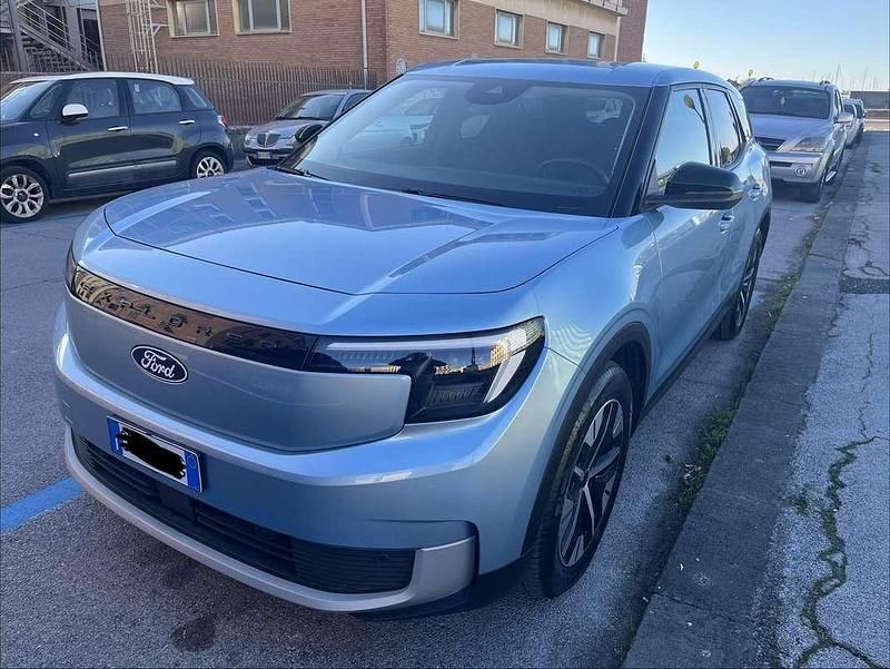 Usata Ford Explorer Extended Range 210 kW (286 CV) 2024 Blu/azzurro SUV