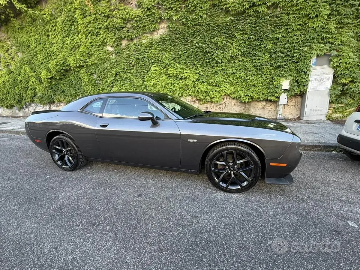 Usata Dodge Challenger 300 CV (220 kW) 2019 Grigio Coupé