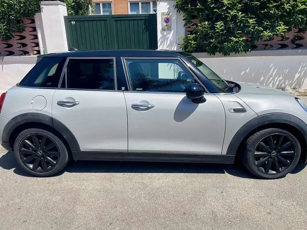 Usata Mini Cooper D Business 116 CV (85 kW) 2015 Utilitaria