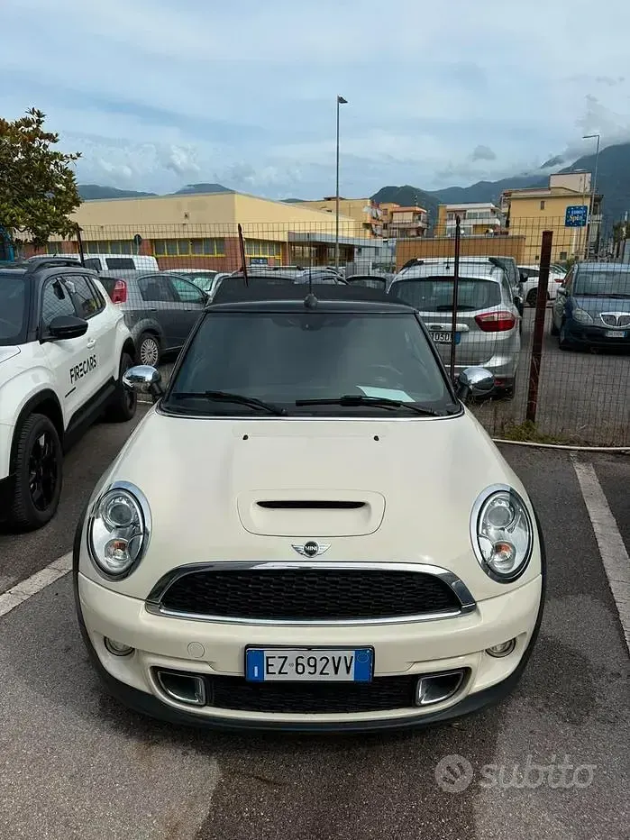 Usata Mini Cooper S Cabriolet 143 CV (105 kW) 2015 Bianco Cabrio