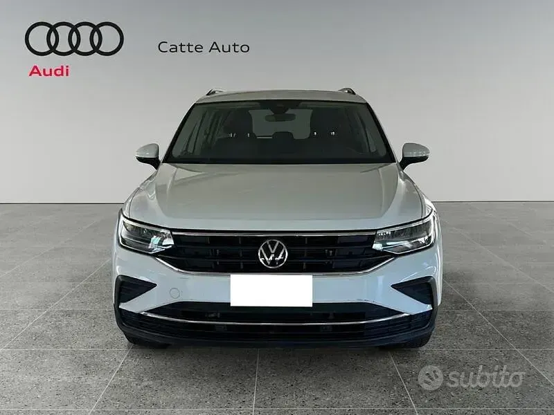 Usata VW Tiguan Life 150 CV (110 kW) 2020 Bianco SUV