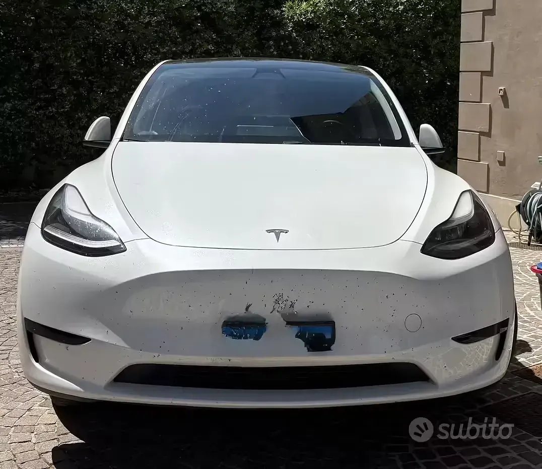 Usata Tesla Model Y RWD 125 kW (170 CV) 2023 Bianco SUV